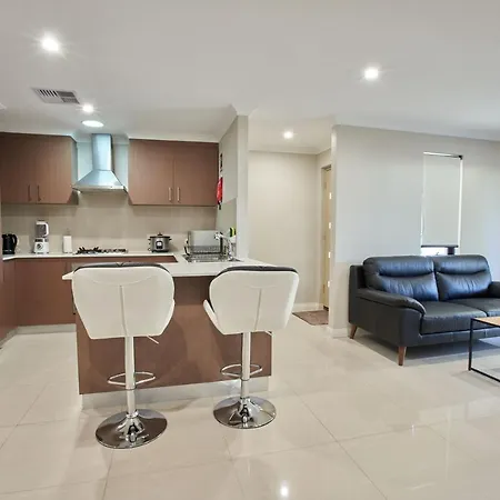 Gorgeous Family House Near Shops Villa Perth Exterior photo